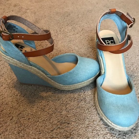 BC Footwear Shoes - Women’s Wedge Heels in Jean Size 6.5
